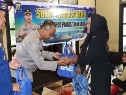 Satpolairud Tala gelar sunat gratis anak desa pesisir di Klinik Apung