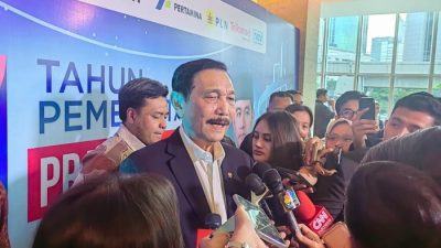 Luhut soal Keuangan Proyek Kereta Cepat: Saya Terima Sudah Busuk Itu Barang
