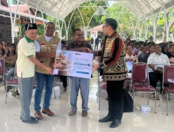 Kolaborasi Jaringan Aktivis, Gereja dan BUMN di Kupang Bantu Warga Rentan