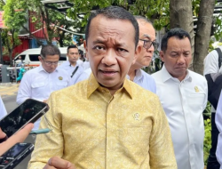 Bahlil akan beri insentif konversi motor bensin jadi listrik